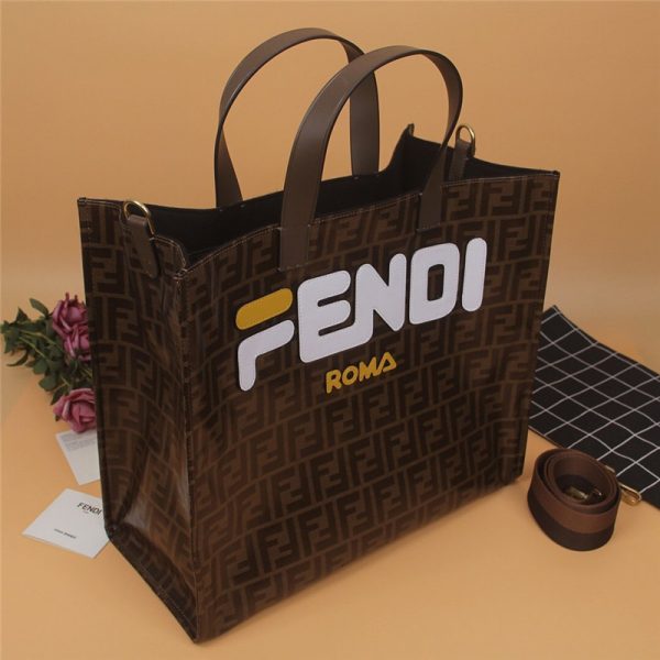 Fendi Mania shopping bag white - Image 2