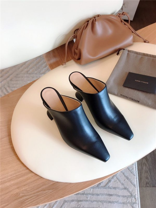 Bottega Veneta block heel sandals - Image 3