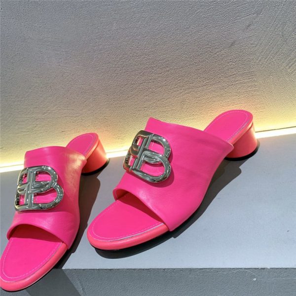 Fake Balenciaga Women’s Mules Black balenciaga shoes
