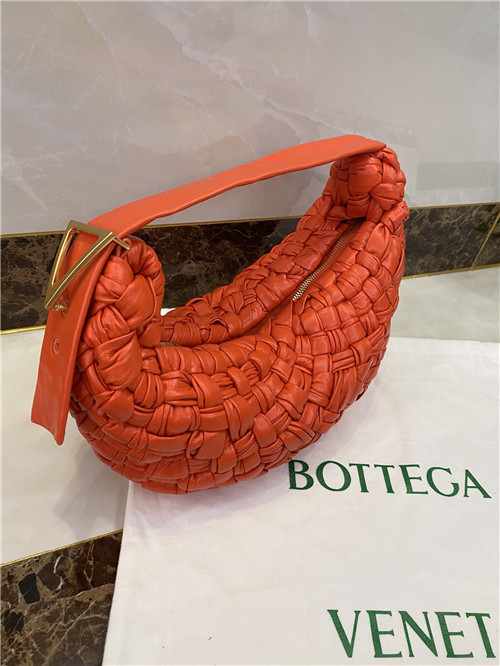 bottega veneta hobo bag