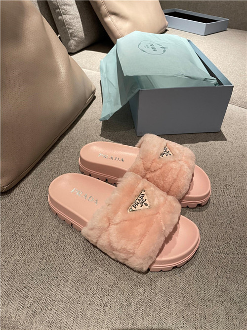 prada fur slippers