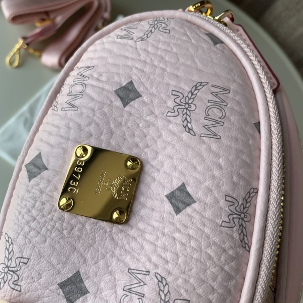MCM 3-in-1 Shoulder Bag Crossbody Bag Coin Purse Pink - Image 5