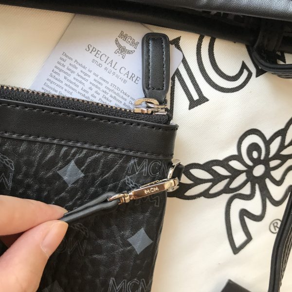 Mcm Mother and Child Shoulder Bag Visetos Liz Black - Image 4