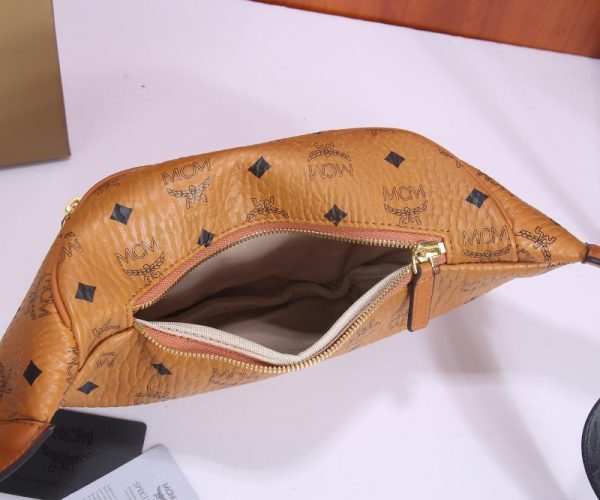 Mcm Stark Visetos Belt Bag - Image 8