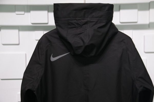 ACG ALPINE GORE-TEX HOODED JACKET [Shipped at the end of October] - Image 4