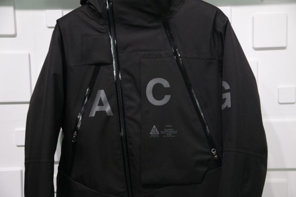 ACG ALPINE GORE-TEX HOODED JACKET [Shipped at the end of October] - Image 3