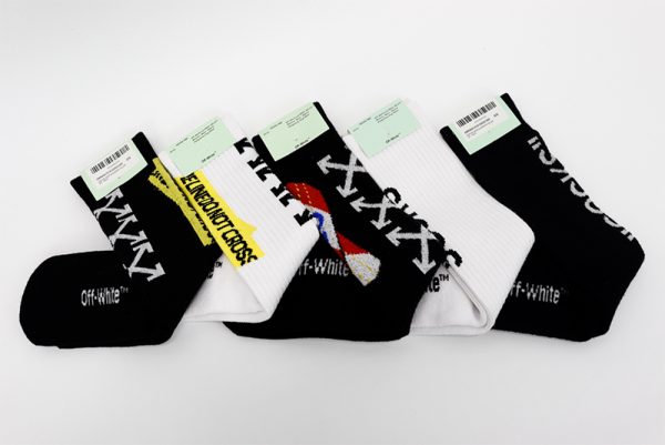 OFF WHITE SOCKS