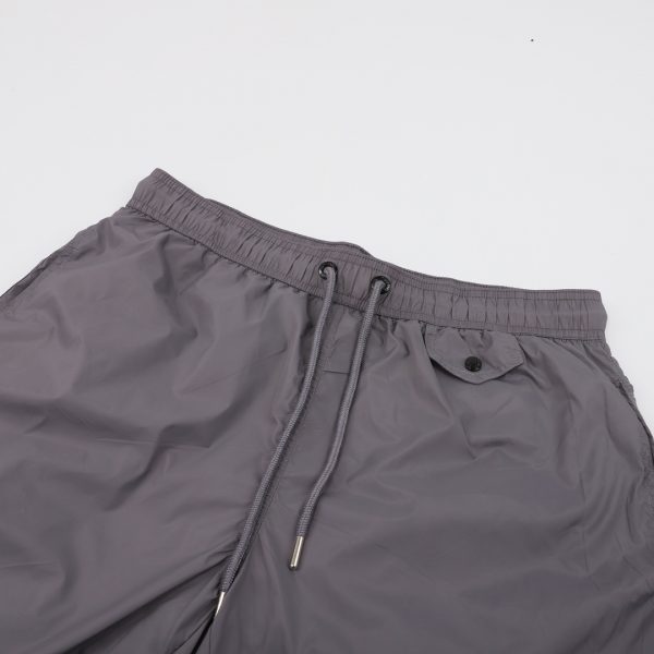 Moncler maya / Mongolia mouth back pocket logo beach shorts - Image 3