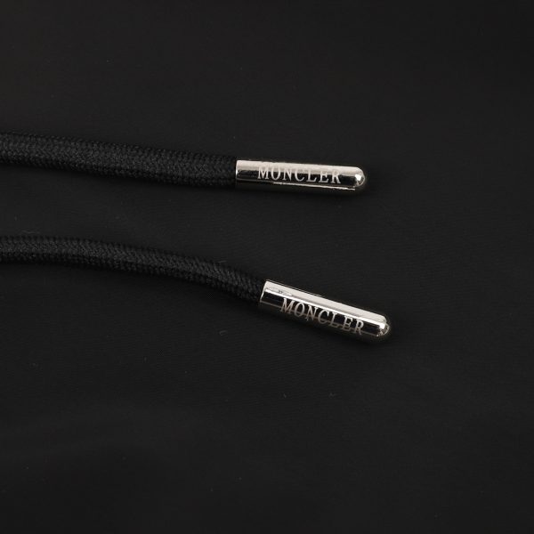 Moncler maya / Mongolia mouth white leather label beach shorts - Image 4