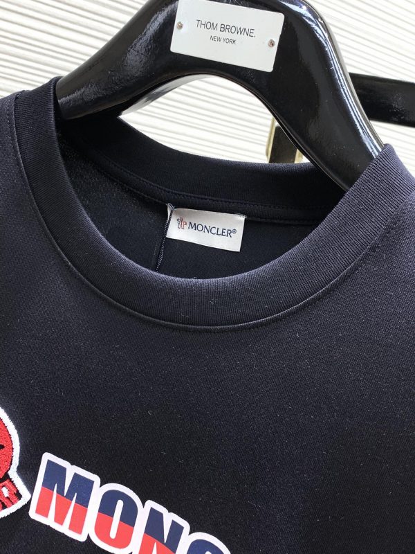 Moncler Mongolian mouth, the latest product in summer 2023 - Image 3
