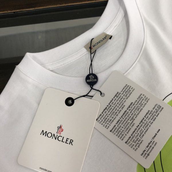 MONCLER [Mongolian mouth] 23 spring and summer latest short-sleeved round neck T-shirt - Image 5