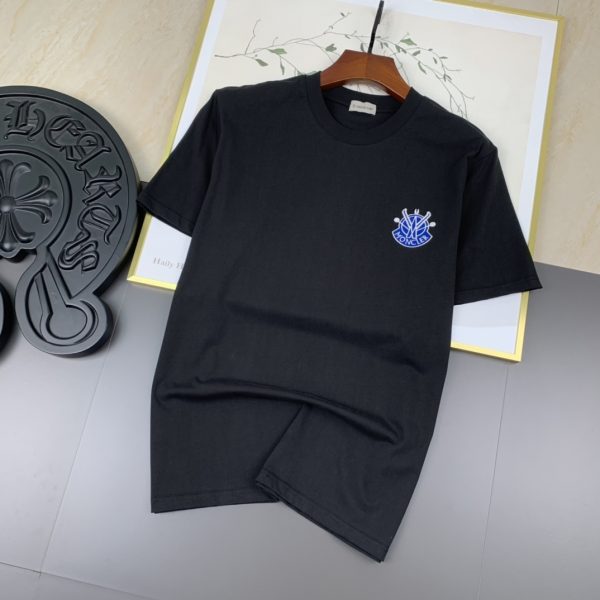 Moncler Mengkou 2023ss spring and summer latest round neck fashion short-sleeved T-shirt - Image 3