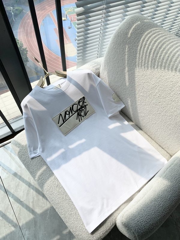 Moncler Mengjia 2023 spring and summer men and women same style ? couple models latest trade order short-sleeved T-shirt - Image 4