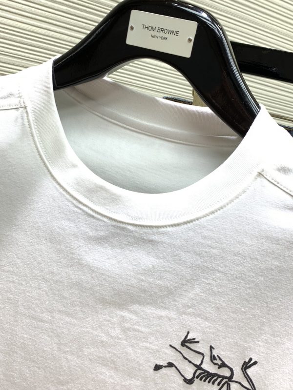 ARCTERYX Archeopteryx, 2023 summer AW new product, fashionable and casual sleeveless T-shirt - Image 3