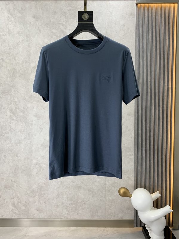 ARCTERYX Archeopteryx 2023 Summer New Product ?Fashionable Round Neck Short Sleeves ?