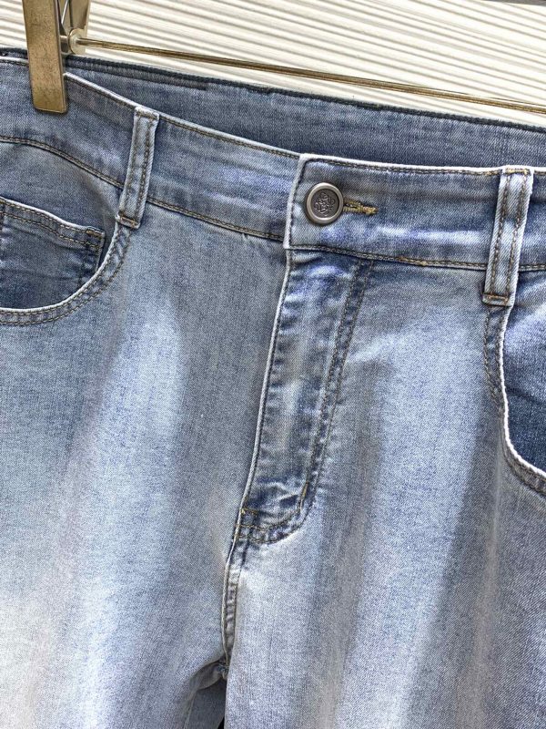 Loewe, 2023 spring new product, available at counters at the same time, original order hard goods, fashionable and casual washed stretch jeans - Image 3