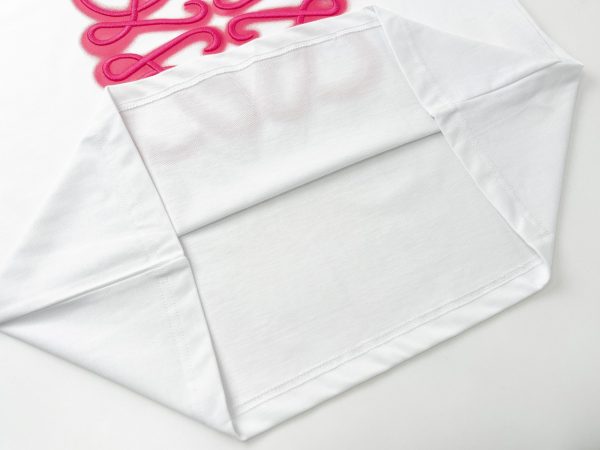LOEWE / neon embroidery fluorescent powder short-sleeved T-shirt The effect of spraying monkeys on the chest is very recognizable - Image 16