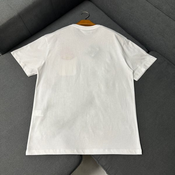 LOEWE / 2023 spring and summer new Calcifer flame moving castle embroidery letters short-sleeved T-shirt men and women loose half-sleeved shirt - Image 3