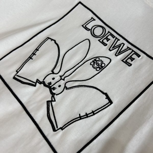 ❤️Loewe spring and summer new products Three standard complete T-shirt short sleeves - Image 7