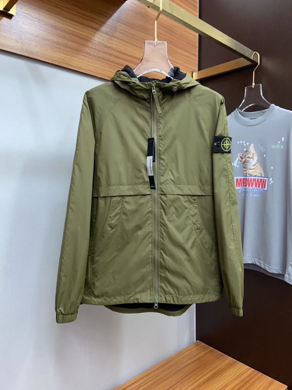 STONE ISLAND Stone Island official website of the same paragraph, a light jacket, the inner fabric has been specially treated, the upper body effect is excellent - Image 2