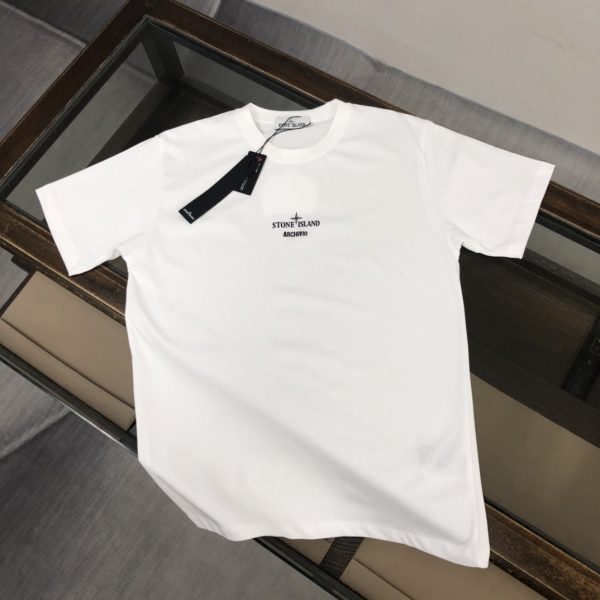 The latest and exclusive launch of Stone Island counters! ! Symbolizes love for the sea and the treatments used in garment manufacturing