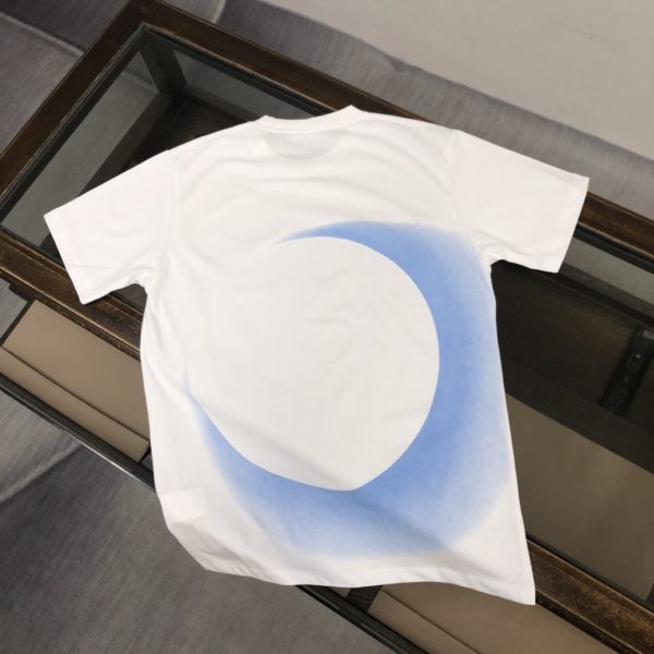 The latest and exclusive launch of Stone Island counters! ! Symbolizes love for the sea and the treatments used in garment manufacturing - Image 3