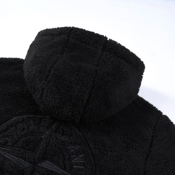 Moncler and Stone Island will unite under the concept of "beyond fashion, beyond luxury" (beyond fashion, beyond luxury) - Image 10