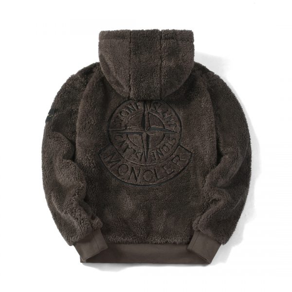 Moncler and Stone Island will unite under the concept of "beyond fashion, beyond luxury" (beyond fashion, beyond luxury) - Image 3
