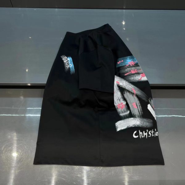 Dior 2023 spring and summer chri*tian di*r atelier print logo silhouette short-sleeved T-shirt - Image 11