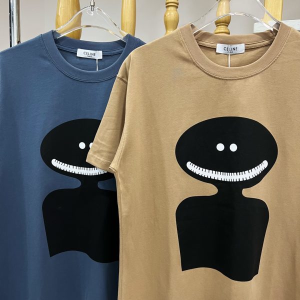Celine smiley face print short-sleeved T-shirt 2023 new Celine couple short-sleeved update Hot new topics are very hot