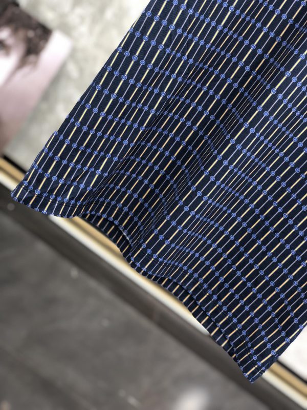 CELINE Size: M--3XL Exclusive backdrop! high quality! Non-market currency! 2023 spring and summer lapel embroidered short-sleeved POLO shirt, simple design, elegant and luxurious brand style - Image 9