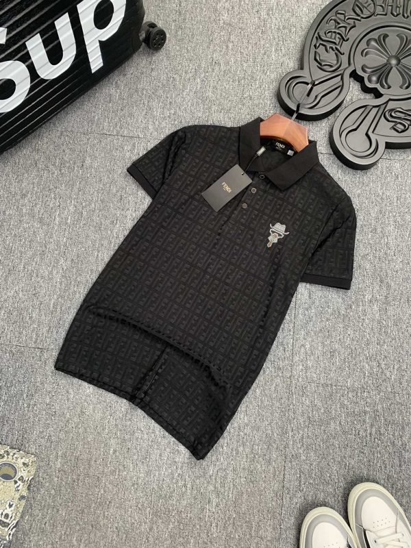 Fendi 2023 spring and summer new style Men's lapel POLO series Casual woven style High-end orders from foreign trade companies Customer-supplied custom-made pure cotton piqué fabric Neckline jacquard Super positive fit Upper body fit is great! Counter size: M-XXXL