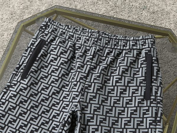 Top original order Fendi Fendi-2023ss spring and summer men's latest elastic waist casual shorts, creating elegant and casual wear - Image 7