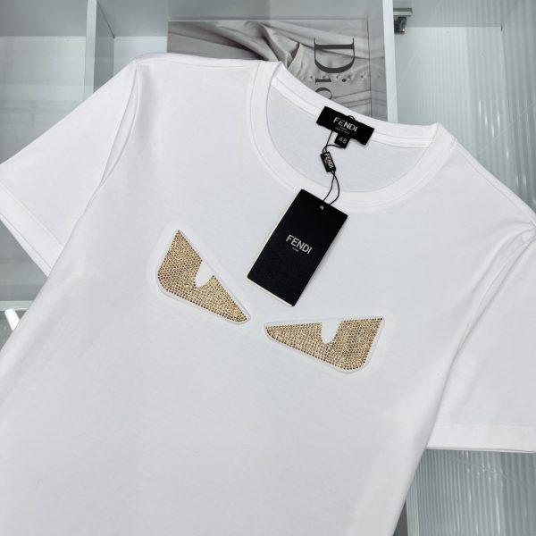 FENDI ?Top round neck fashion casual short sleeves ? Haute-couture and versatile style, anyone can easily control it. Fully custom-made fabrics. Luxury classic brand on the chest - Image 6