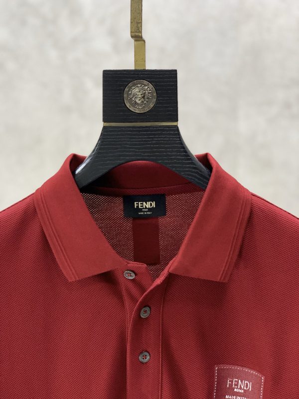 Fendi's 2023 Spring/Summer Official Website Synchronous Popular Style Continues Short-sleeved Style Continues to be Hot! Show your talents - Image 7