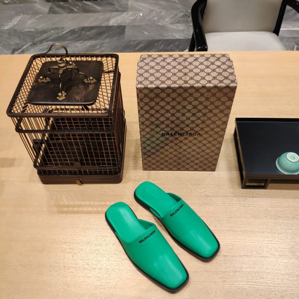 ? ? Balenciaga 2023 Spring/Summer 2023 Spring/Summer Internet celebrity first choice beautiful products full of printed Logo soles, letter logo casual lazy slippers - Image 9