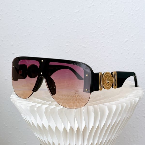 Versace Sunglasses   VE4391 - Image 4