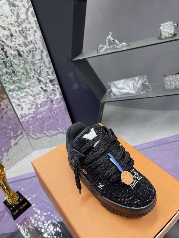 Louis Vuitton fat trainer couple full diamond limited bulingbuling black - Image 4