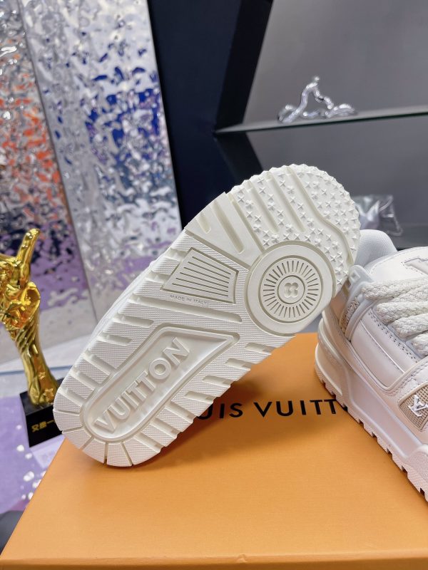 Louis Vuitton fat trainer couple Trainer Maxi Sneakers D - Image 9