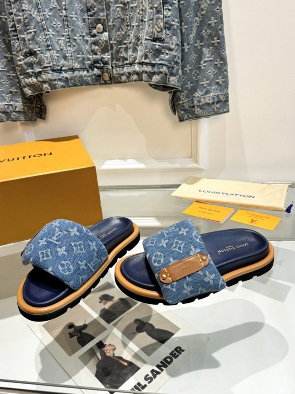 Louis Vuitton LV Couple Slippers D - Image 3