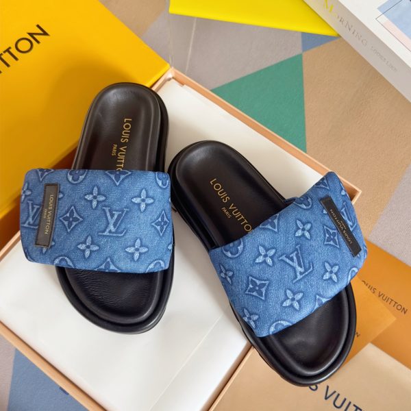 Louis Vuitton Pulpilo Comfort Velcro denim denim checkerboard embossed bread sliders blue