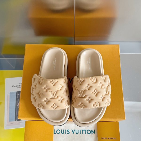 Louis Vuitton Pulpilo Comfort bread flats B