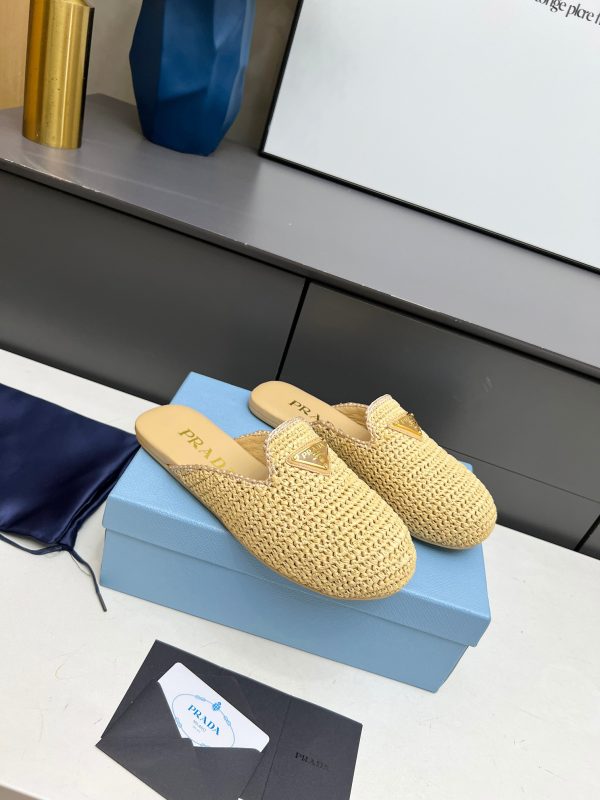 Prada’s ultra-hot flat slippers are a retro-chic and avant-garde pairing B - Image 2