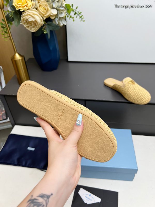 Prada’s ultra-hot flat slippers are a retro-chic and avant-garde pairing B - Image 4