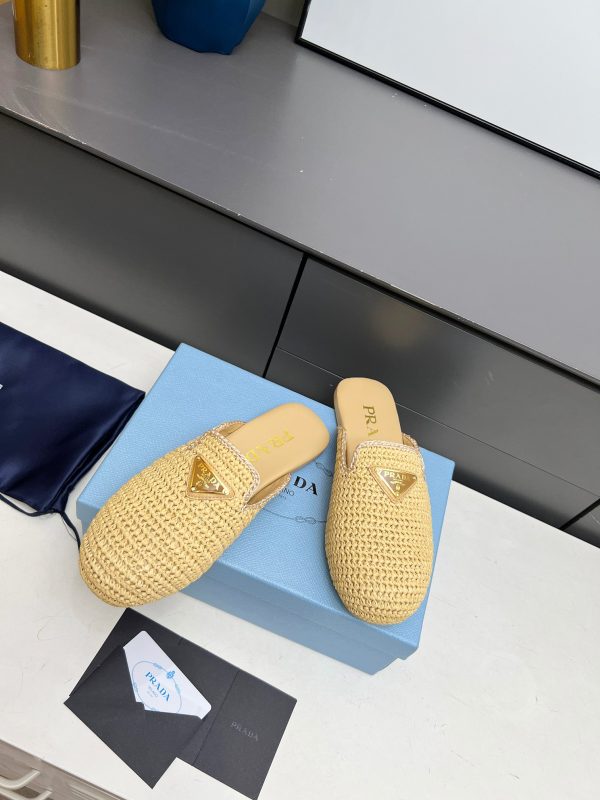 Prada’s ultra-hot flat slippers are a retro-chic and avant-garde pairing B - Image 6